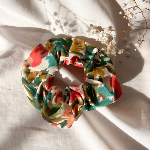 Retro Floral Scrunchy