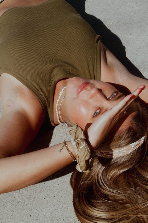 freshwater pearl necklace worn by model