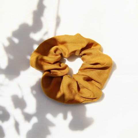 mustard-scrunchy