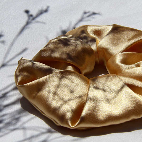 gold-satin-scrunchy