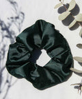 evergreen-satin-scrunchy